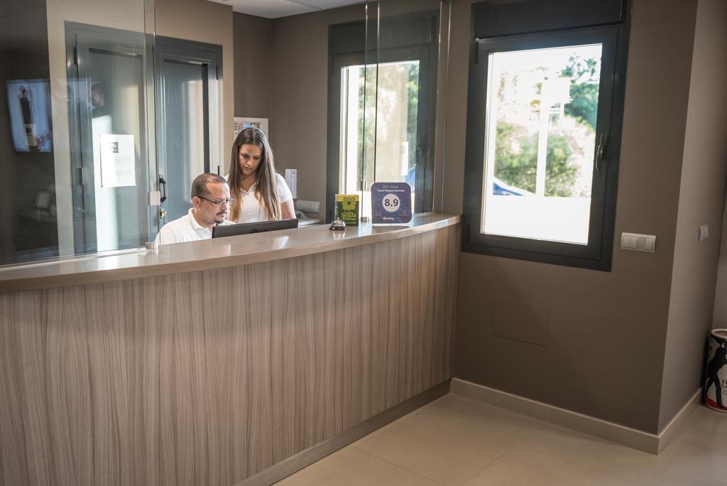 Hotel Miguel Sanchez Алаурін-де-ла-Торре Екстер'єр фото